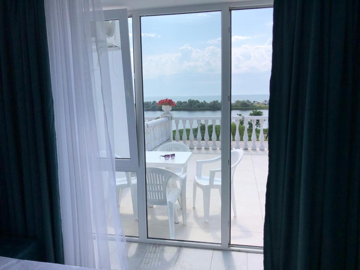 Panorama Briz Hotel Karolino-Buhaz Bagian luar foto
