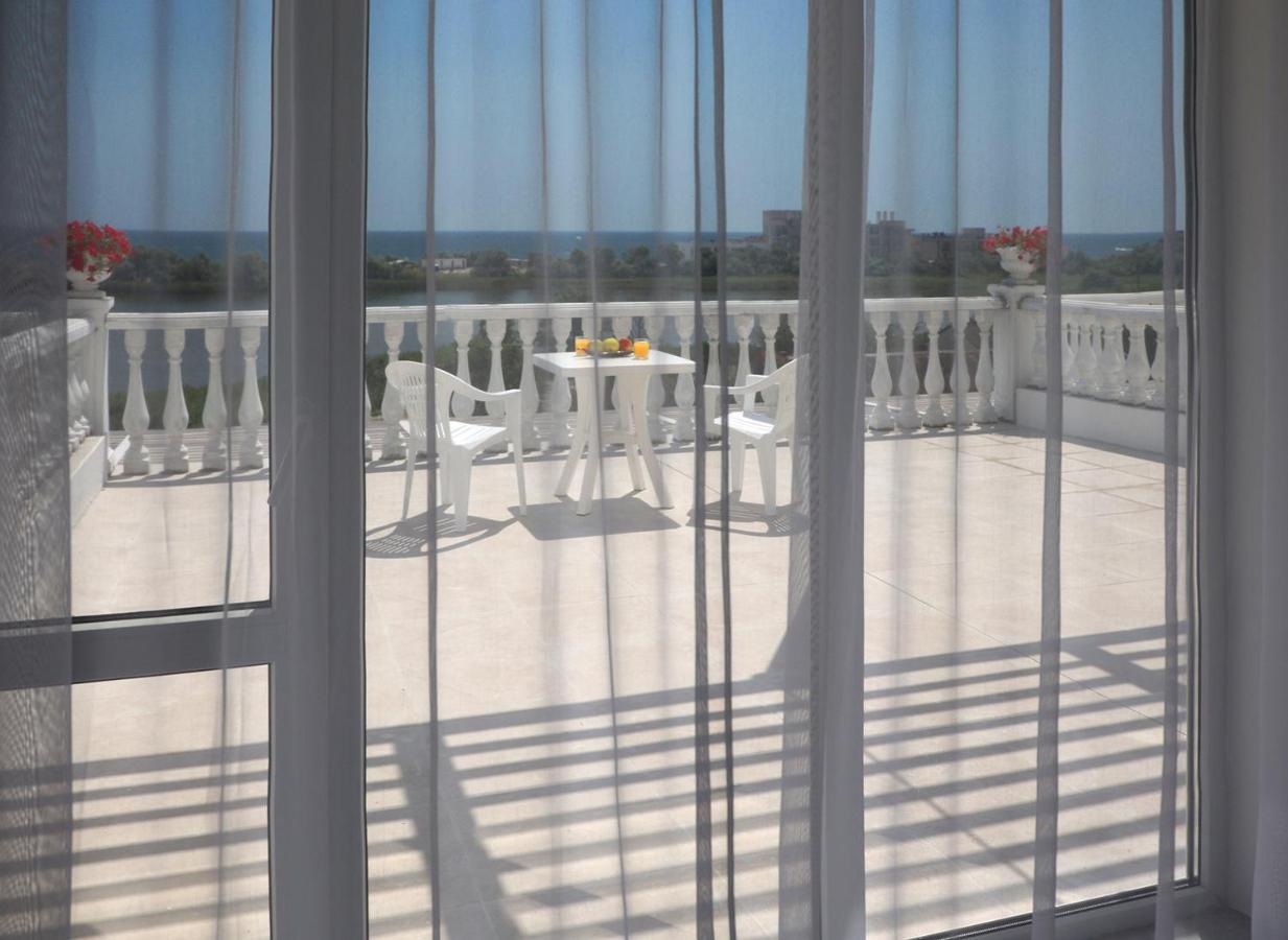Panorama Briz Hotel Karolino-Buhaz Bagian luar foto