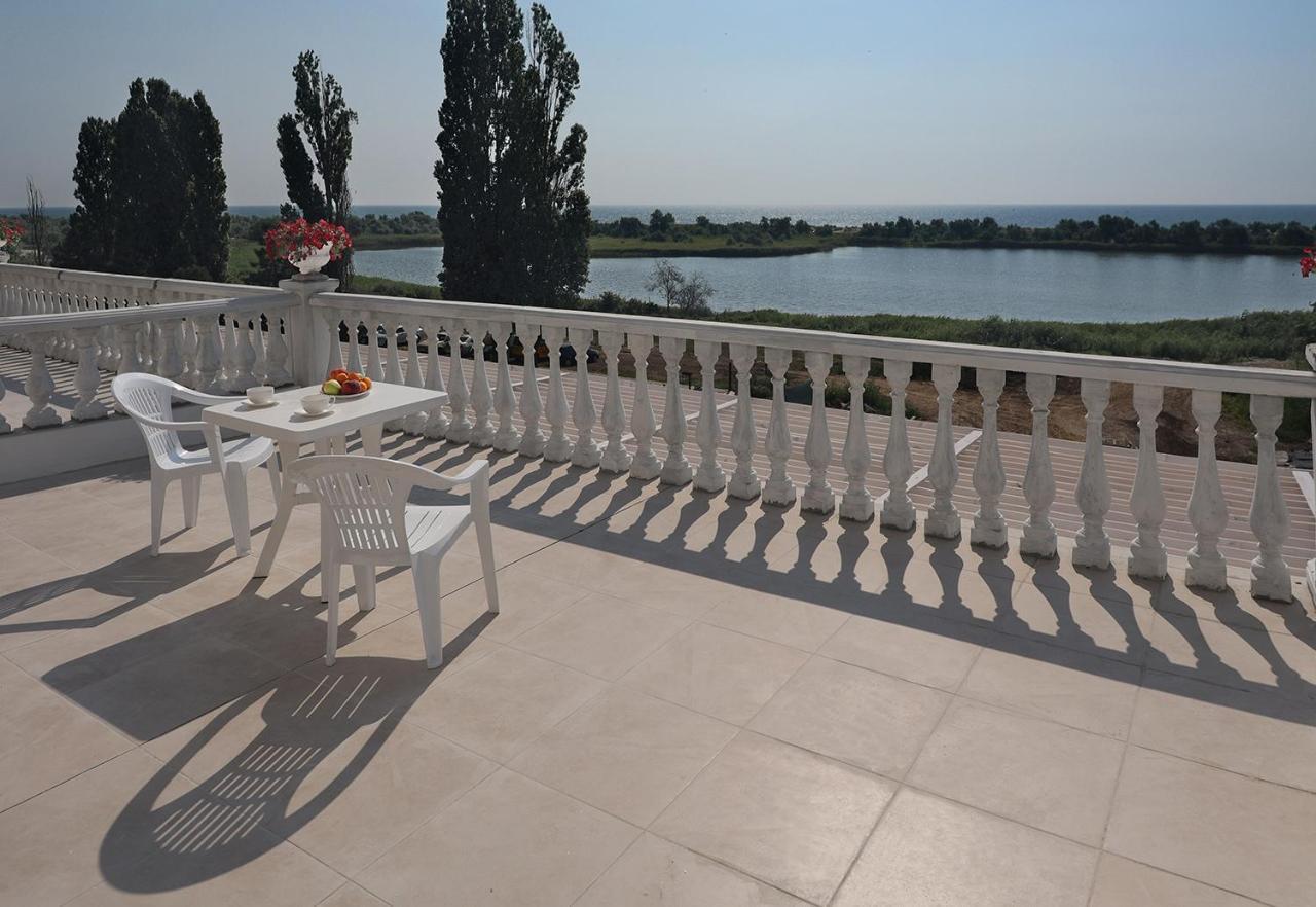 Panorama Briz Hotel Karolino-Buhaz Bagian luar foto